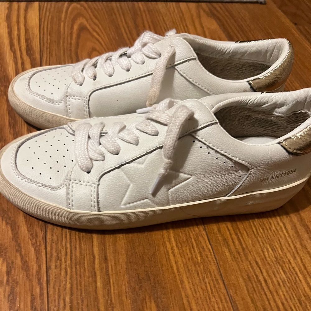 Vintage Havana White Sneakers